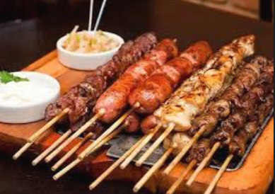 Espetinhos de Carne