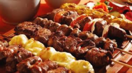 Espetinhos de Carne